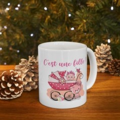 Mug C'est une fille - Idée cadeau - Tasse en céramique 